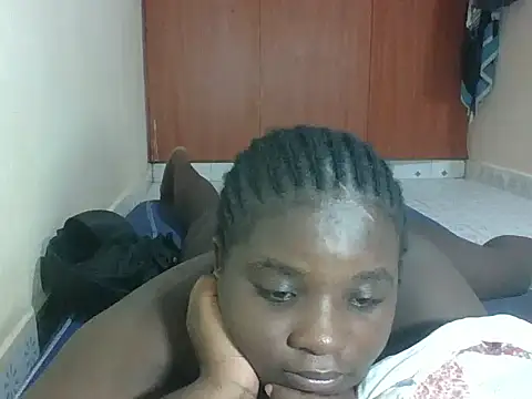 Snapshot of hotebbbyy chatting on May 2026 03:33:01 AM hotebbbyy online show from May 2026 03:33:01 AM