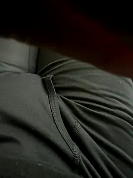 Big-dick 1 online show from October 2025 06:21:01 PM