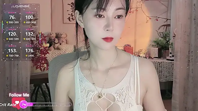 Lisa-s online show from September 2025 11:06:02 PM