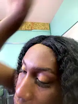 Moorella1 online show from January 2026 02:32:01 PM