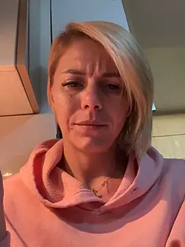 Snapshot of tanyagrey chatting on October 2025 07:20:02 AM tanyagrey online show from October 2025 07:20:02 AM