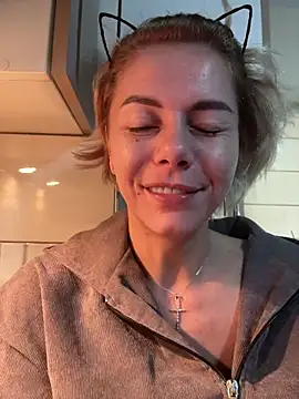 tanyagrey online show from October 2025 06:37:02 AM