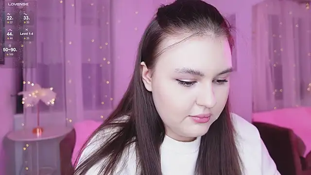 Snapshot of Mia__Peach chatting on March 2025 05:56:02 PM Mia Peach online show from March 2025 05:56:02 PM