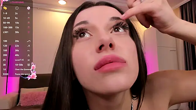 Snapshot of SweetAmeliaaa chatting on October 2025 07:22:01 PM SweetAmeliaaa online show from October 2025 07:22:01 PM