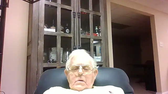 Snapshot of bootlegmanz chatting on September 2025 02:00:02 AM bootlegmanz online show from September 2025 02:00:02 AM