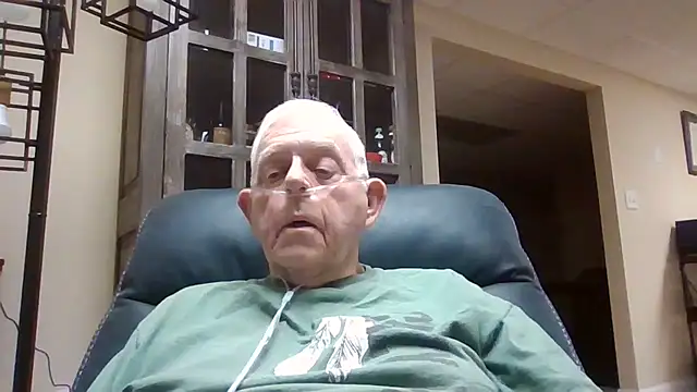 Snapshot of bootlegmanz chatting on September 2025 01:16:02 PM bootlegmanz online show from September 2025 01:16:02 PM
