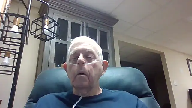 Snapshot of bootlegmanz chatting on October 2025 02:02:01 PM bootlegmanz online show from October 2025 02:02:01 PM