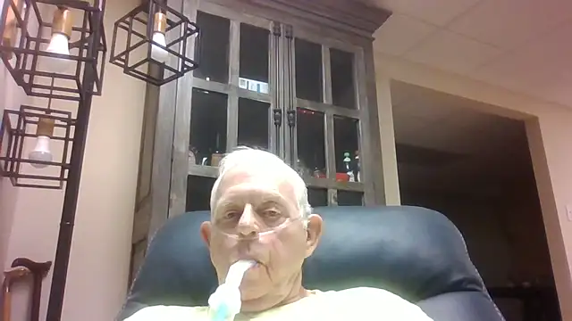 Snapshot of bootlegmanz chatting on October 2025 04:51:02 PM bootlegmanz online show from October 2025 04:51:02 PM