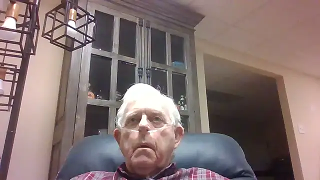 Snapshot of bootlegmanz chatting on February 2026 02:30:02 AM bootlegmanz online show from February 2026 02:30:02 AM