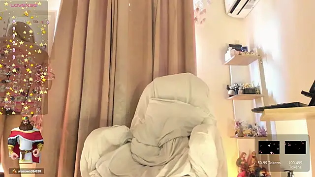 Snapshot of BarbieVenus chatting on January 2025 05:42:02 PM BarbieVenus online show from January 2025 05:42:02 PM