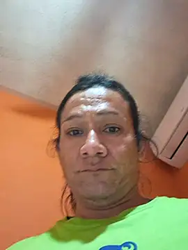 miicheele32 online show from November 2025 02:25:02 AM