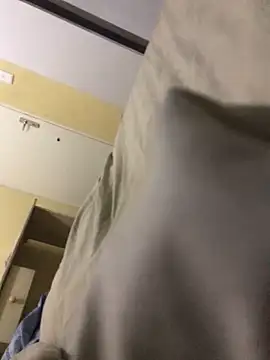 SmallGoodNutts online show from September 2025 03:17:02 AM