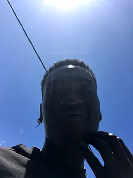 SmallGoodNutts online show from November 2025 11:12:01 AM