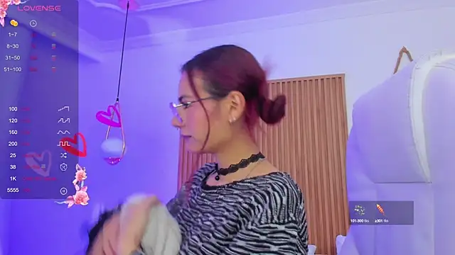 sophiecherry  online show from March 2025 04:58:02 AM