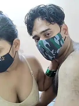 Snapshot of IND_COUPLE1 chatting on January 2025 04:23:01 AM IND COUPLE1 online show from January 2025 04:23:01 AM