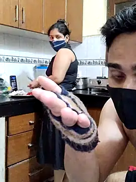 Snapshot of IND_COUPLE1 chatting on February 2025 02:04:01 PM IND COUPLE1 online show from February 2025 02:04:01 PM