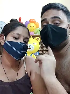 Snapshot of IND_COUPLE1 chatting on February 2025 11:46:01 AM IND COUPLE1 online show from February 2025 11:46:01 AM