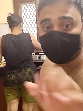 Snapshot of IND_COUPLE1 chatting on February 2025 06:36:02 AM IND COUPLE1 online show from February 2025 06:36:02 AM