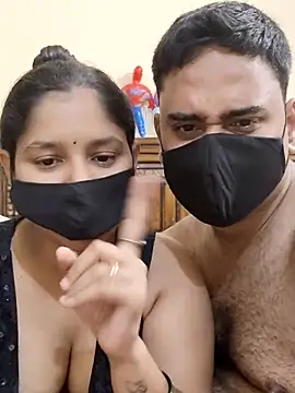 Snapshot of IND_COUPLE1 chatting on March 2025 08:05:02 PM IND COUPLE1 online show from March 2025 08:05:02 PM