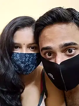 Snapshot of IND_COUPLE1 chatting on March 2025 02:14:01 PM IND COUPLE1 online show from March 2025 02:14:01 PM