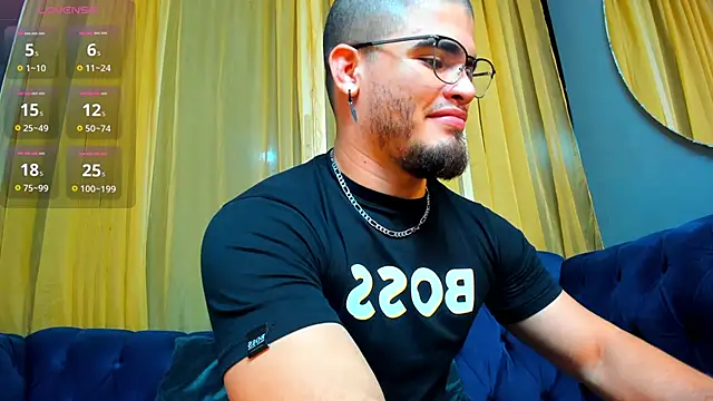 Snapshot of dante_fox_ chatting on October 2025 11:05:01 PM dante fox online show from October 2025 11:05:01 PM