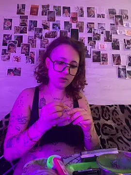 Hawitxui online show from June 2026 07:21:02 AM