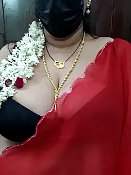 Snapshot of ashikaa_r chatting on December 2024 06:16:02 PM ashikaa r online show from December 2024 06:16:02 PM