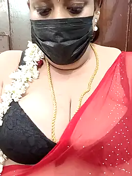 Snapshot of ashikaa_r chatting on December 2024 09:41:02 PM ashikaa r online show from December 2024 09:41:02 PM