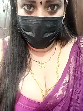 Snapshot of ashikaa_r chatting on January 2025 06:56:01 AM ashikaa r online show from January 2025 06:56:01 AM