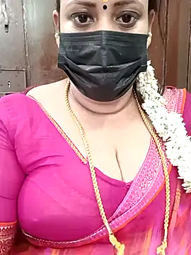 Snapshot of ashikaa_r chatting on February 2025 07:50:01 AM ashikaa r online show from February 2025 07:50:01 AM