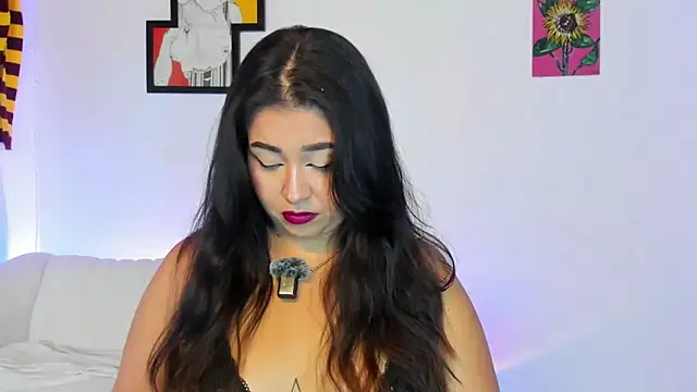 LiahDiaz online show from November 2025 01:35:02 PM