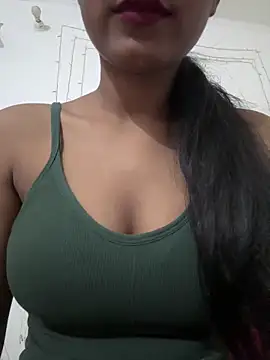 Snapshot of Hot_Goldengirl chatting on September 2025 03:23:02 PM Hot Goldengirl online show from September 2025 03:23:02 PM