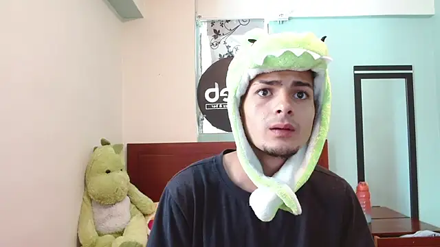 Snapshot of Jeffstyle18 chatting on October 2025 04:49:02 PM Jeffstyle18 online show from October 2025 04:49:02 PM