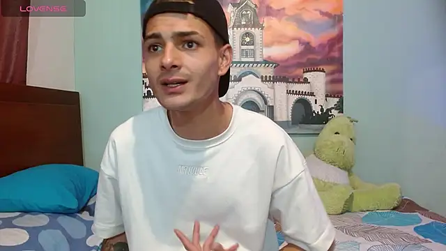 Snapshot of Jeffstyle18 chatting on December 2025 07:30:02 PM Jeffstyle18 online show from December 2025 07:30:02 PM