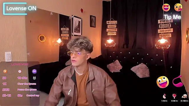 ANDRIUS 24 online show from March 2025 03:29:02 PM