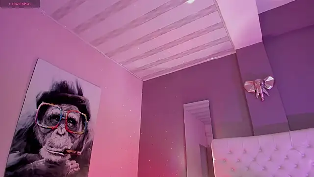 Snapshot of vega_roux chatting on March 2025 07:53:02 AM vega roux online show from March 2025 07:53:02 AM