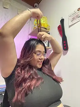 KathyGonzalez online show from October 2025 09:04:02 PM