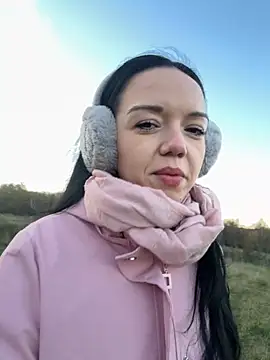 Vanesskaa online show from November 2025 03:34:01 PM