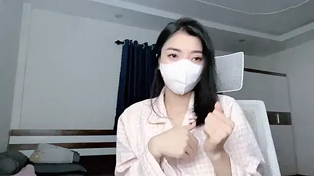 Linda 2k online show from November 2025 03:11:01 PM