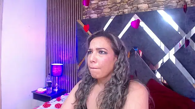 marie hss online show from February 2025 08:59:01 PM