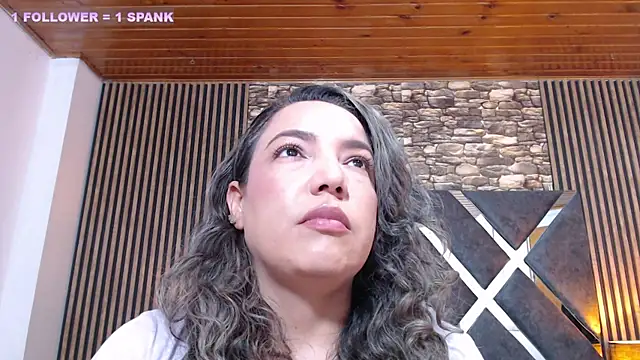 marie hss online show from October 2025 07:49:01 PM