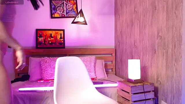 LittleButterfly19 online show from December 2024 12:23:01 AM