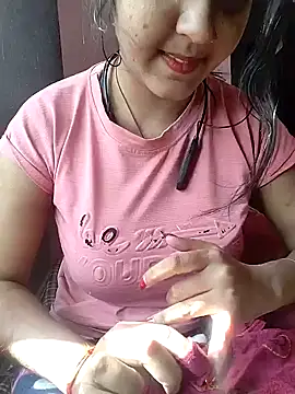 Snapshot of Bittu-rani chatting on December 2024 04:54:02 AM Bittu-rani online show from December 2024 04:54:02 AM