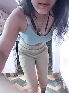 Snapshot of Bittu-rani chatting on December 2024 10:34:01 AM Bittu-rani online show from December 2024 10:34:01 AM