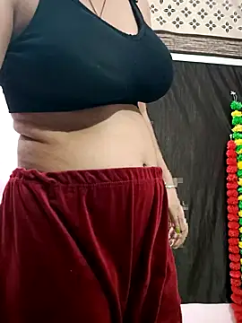 Snapshot of Bittu-rani chatting on January 2025 08:52:02 PM Bittu-rani online show from January 2025 08:52:02 PM