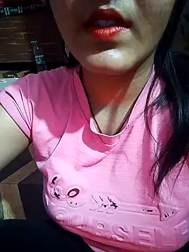 Snapshot of Bittu-rani chatting on January 2025 01:53:01 PM Bittu-rani online show from January 2025 01:53:01 PM