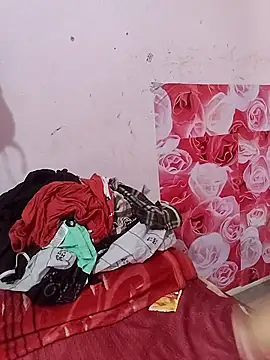 Snapshot of Bittu-rani chatting on October 2025 05:03:02 AM Bittu-rani online show from October 2025 05:03:02 AM