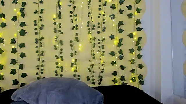 Snapshot of Natasha_Nasty2 chatting on February 2025 07:57:02 AM Natasha Nasty2 online show from February 2025 07:57:02 AM