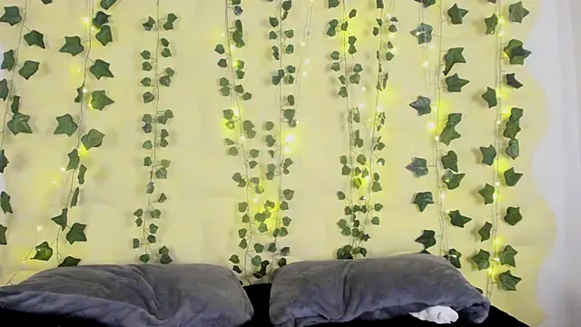 Snapshot of Natasha_Nasty2 chatting on February 2025 03:52:02 AM Natasha Nasty2 online show from February 2025 03:52:02 AM