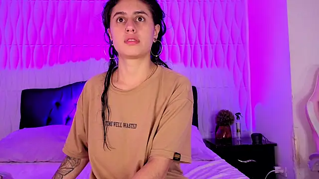 Snapshot of Natasha_Nasty2 chatting on November 2025 08:11:01 PM Natasha Nasty2 online show from November 2025 08:11:01 PM